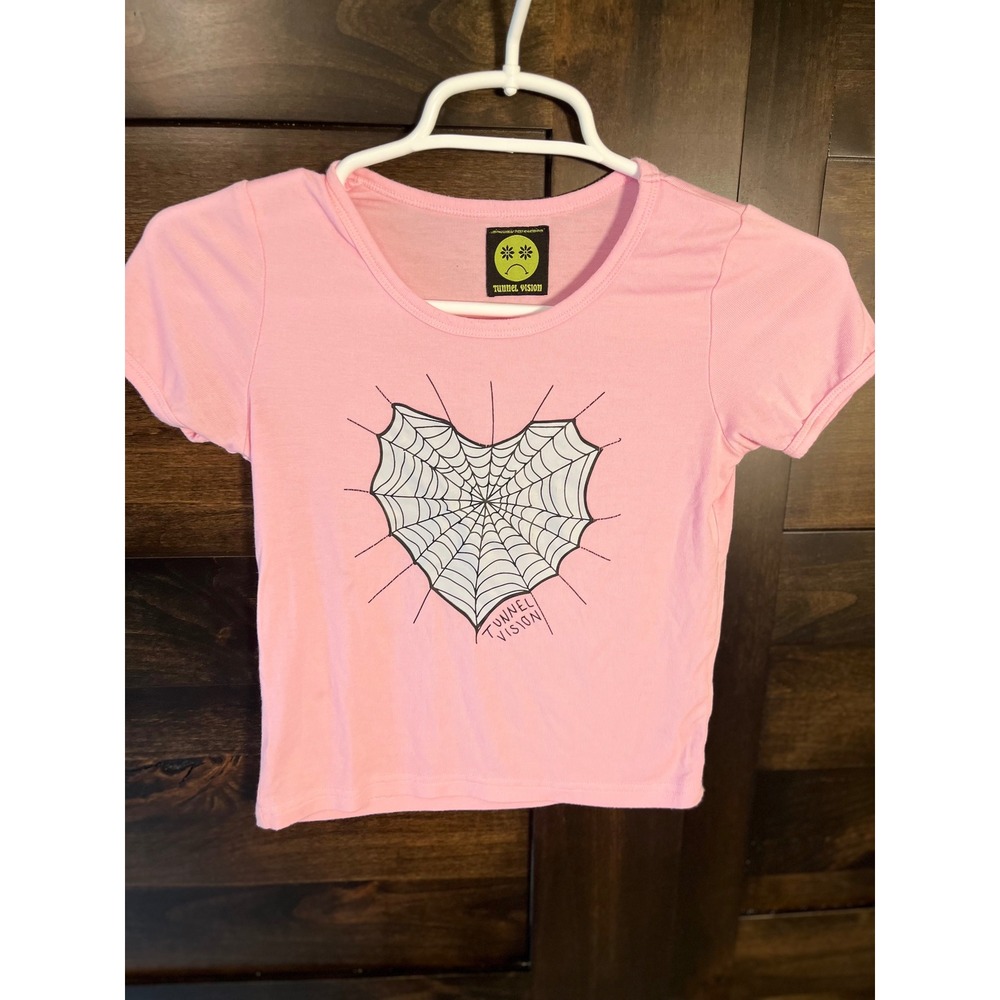 Tunnel Vision Pink Heart Spiderweb Graphic Baby Tee Kids XS Short Sleeve Top
